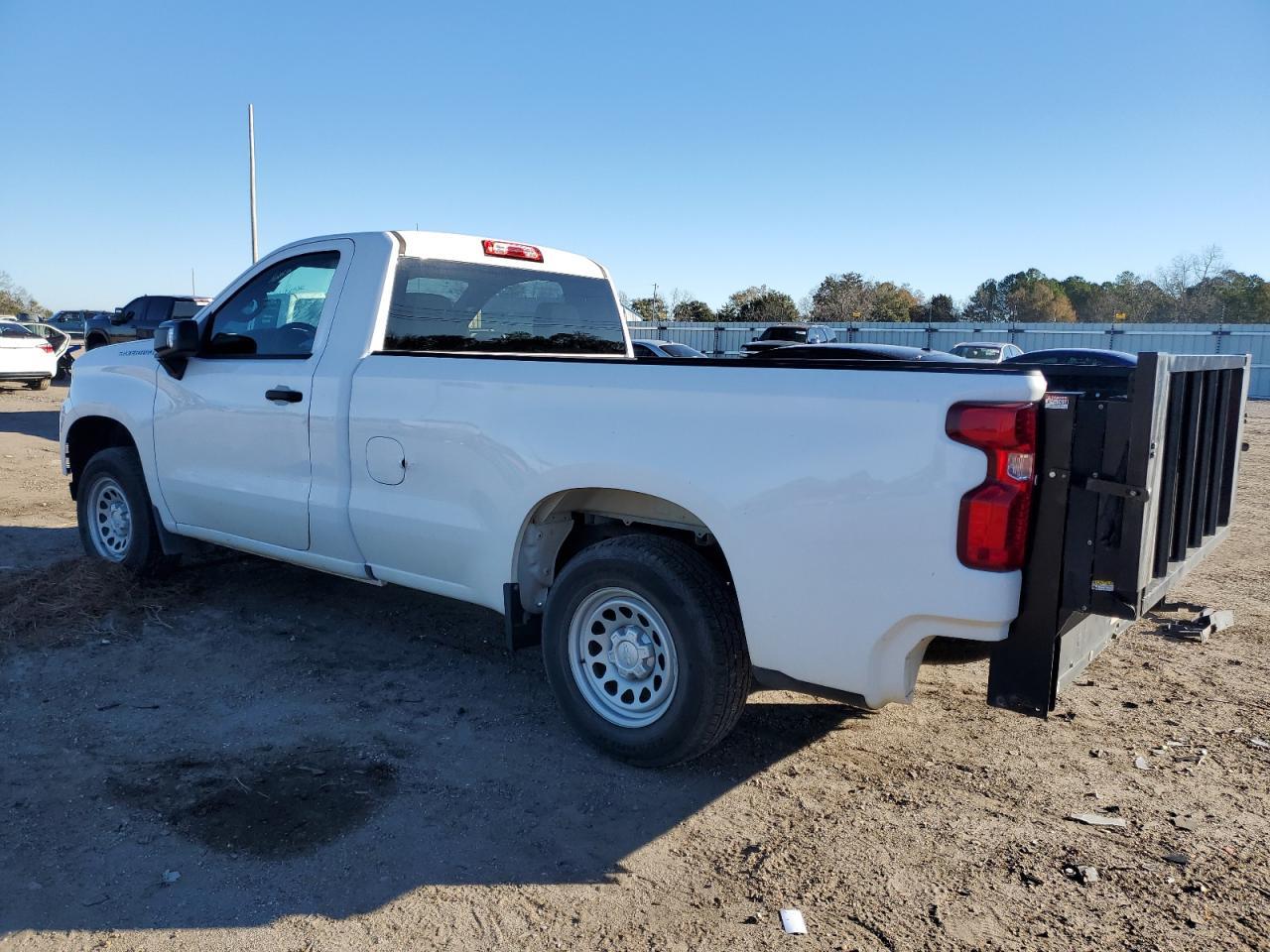 2021 CHEVROLET SILVERADO - Фото 2