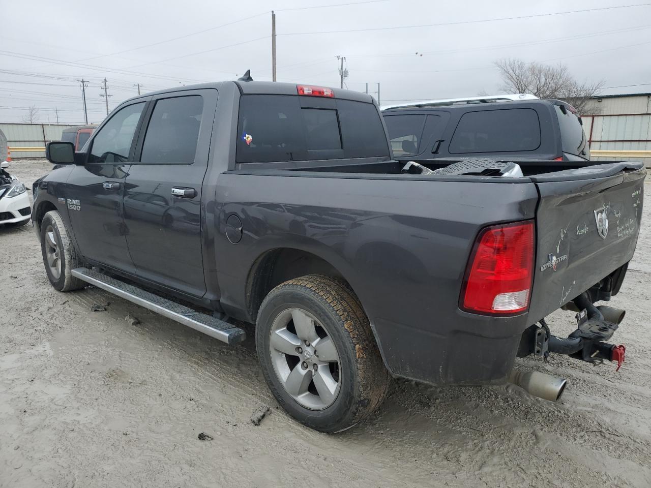2015 RAM 1500 SLT - Image 2
