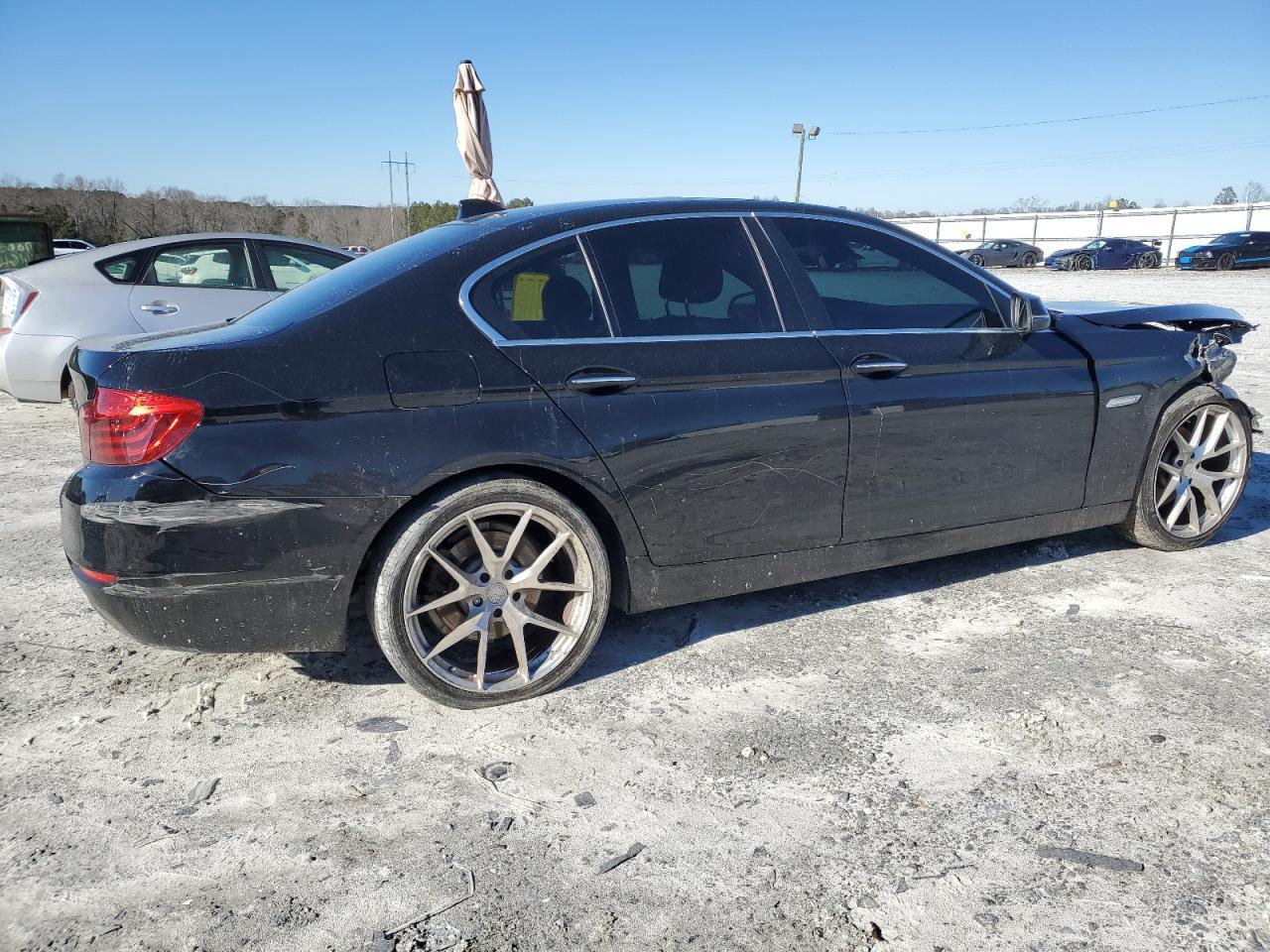 2016 BMW 528 I - Фото 3