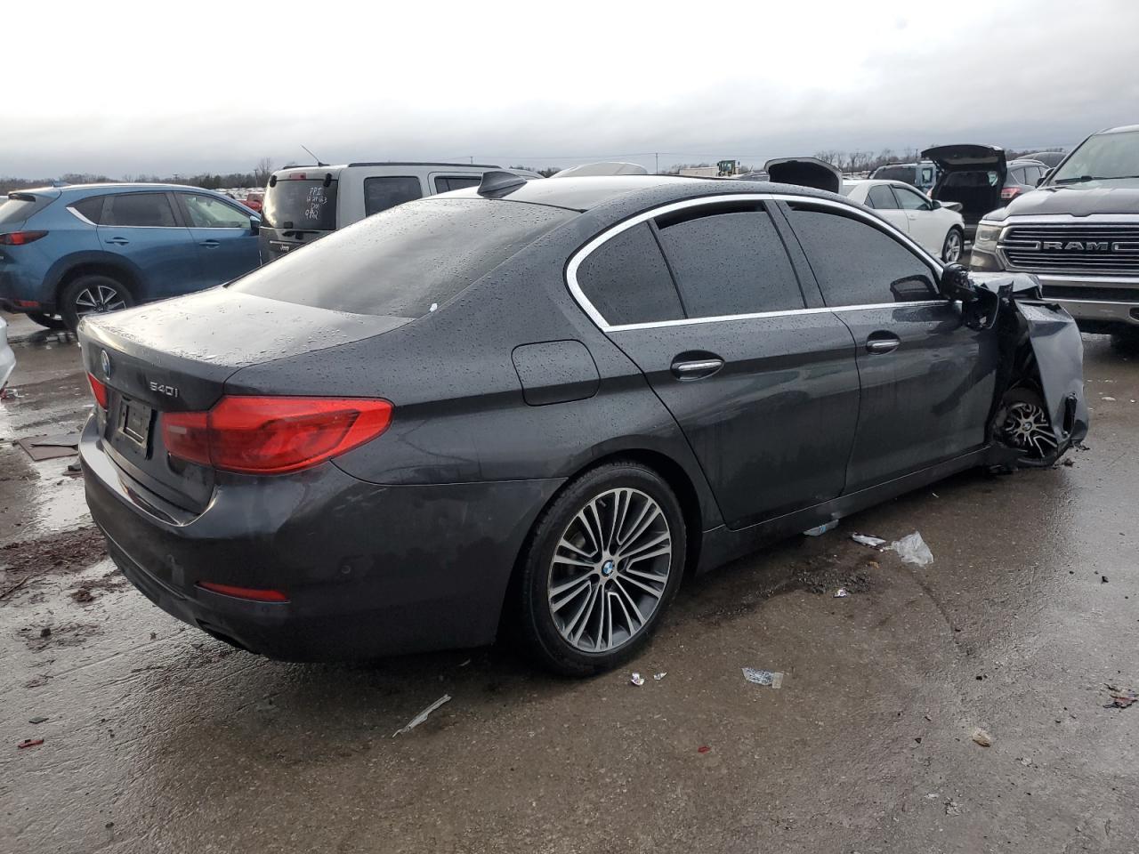 2017 BMW 540 XI - Фото 3