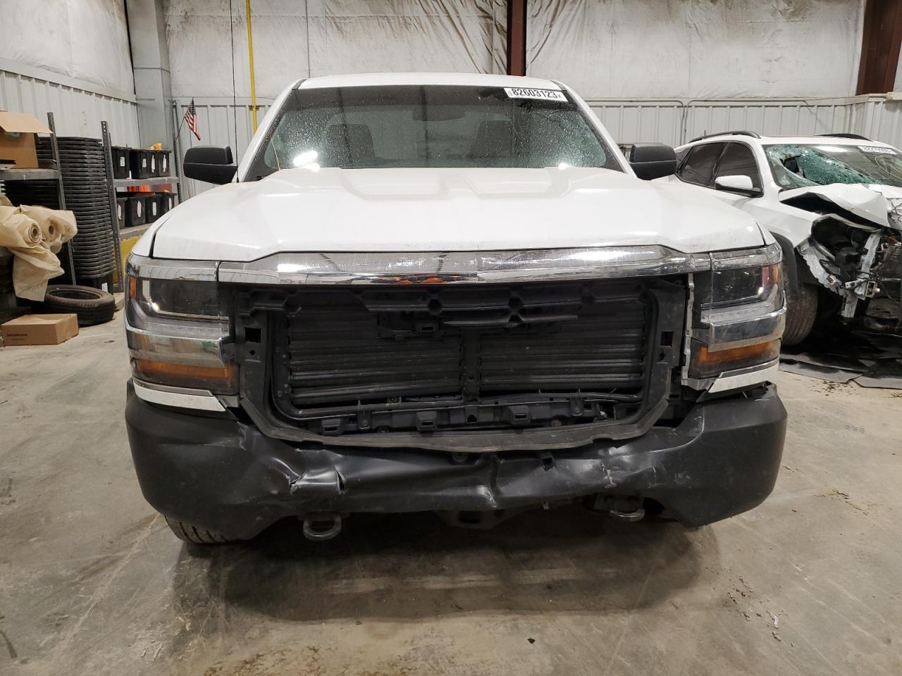 2017 CHEVROLET SILVERADO - Image 5