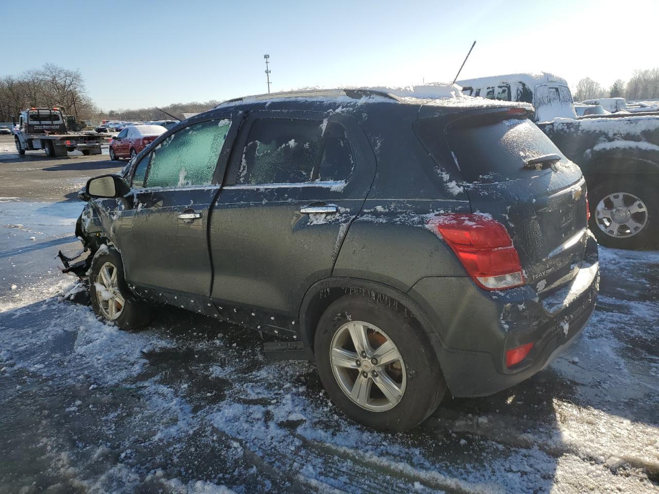 2018 CHEVROLET TRAX 1LT - Image 2