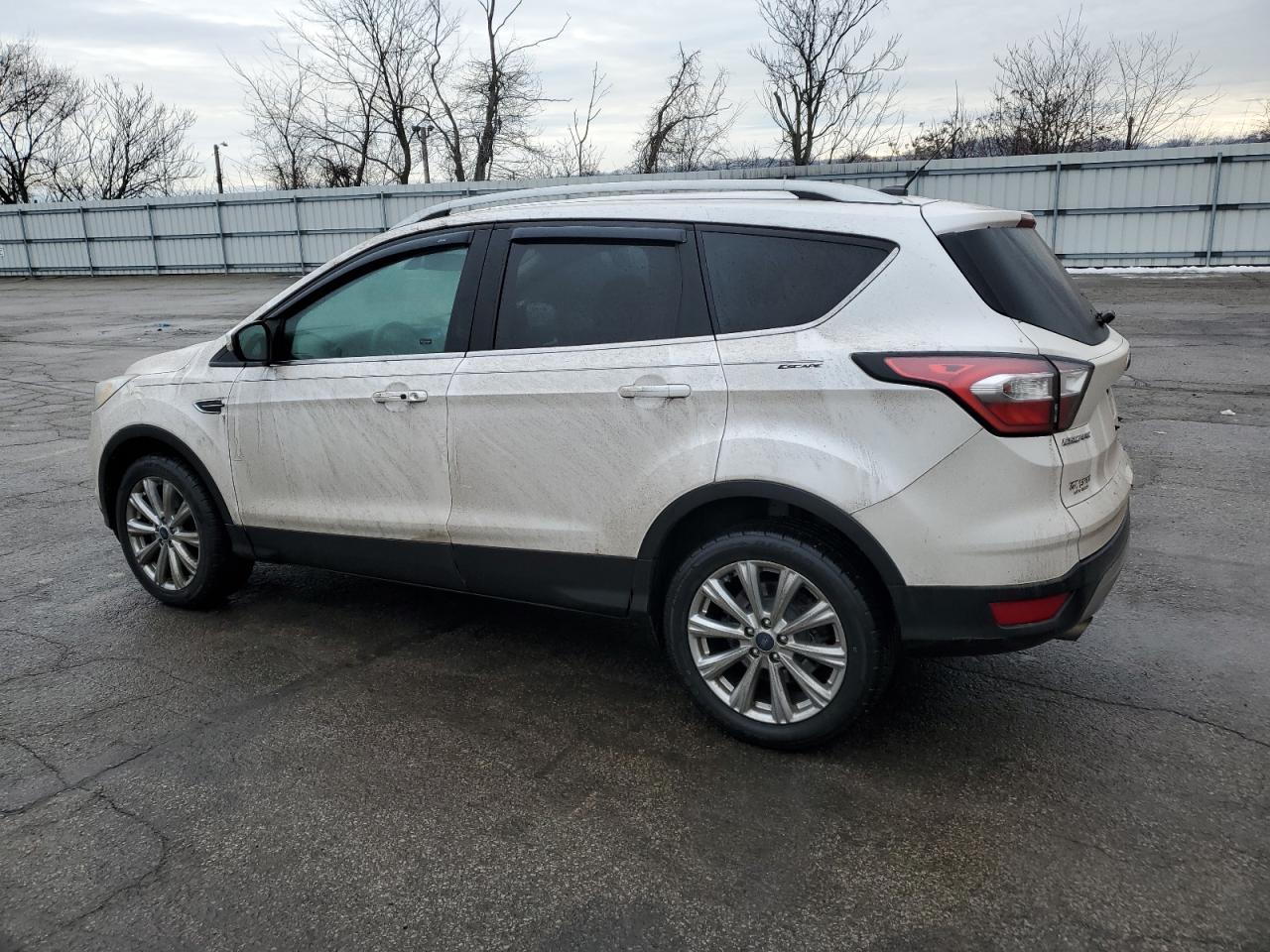 2017 FORD ESCAPE TIT - Image 2