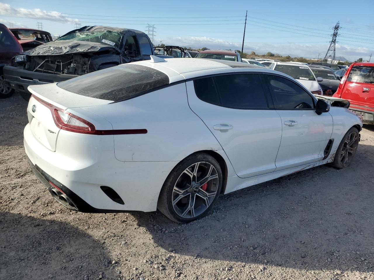 2019 KIA STINGER GT - Фото 3