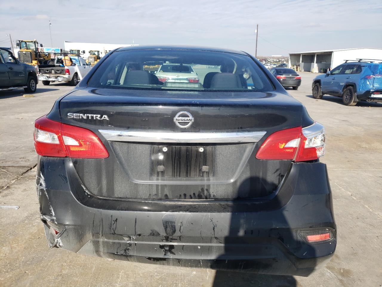 2017 NISSAN SENTRA S - Фото 6
