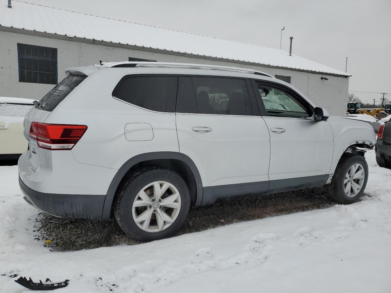 2019 VOLKSWAGEN ATLAS SE - Фото 3