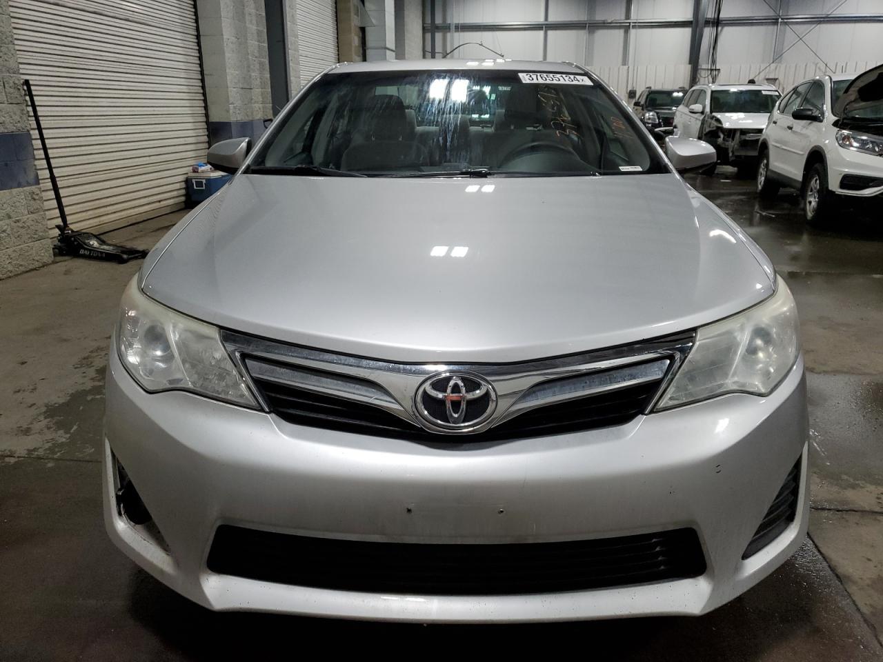 2014 TOYOTA CAMRY L - Image 5