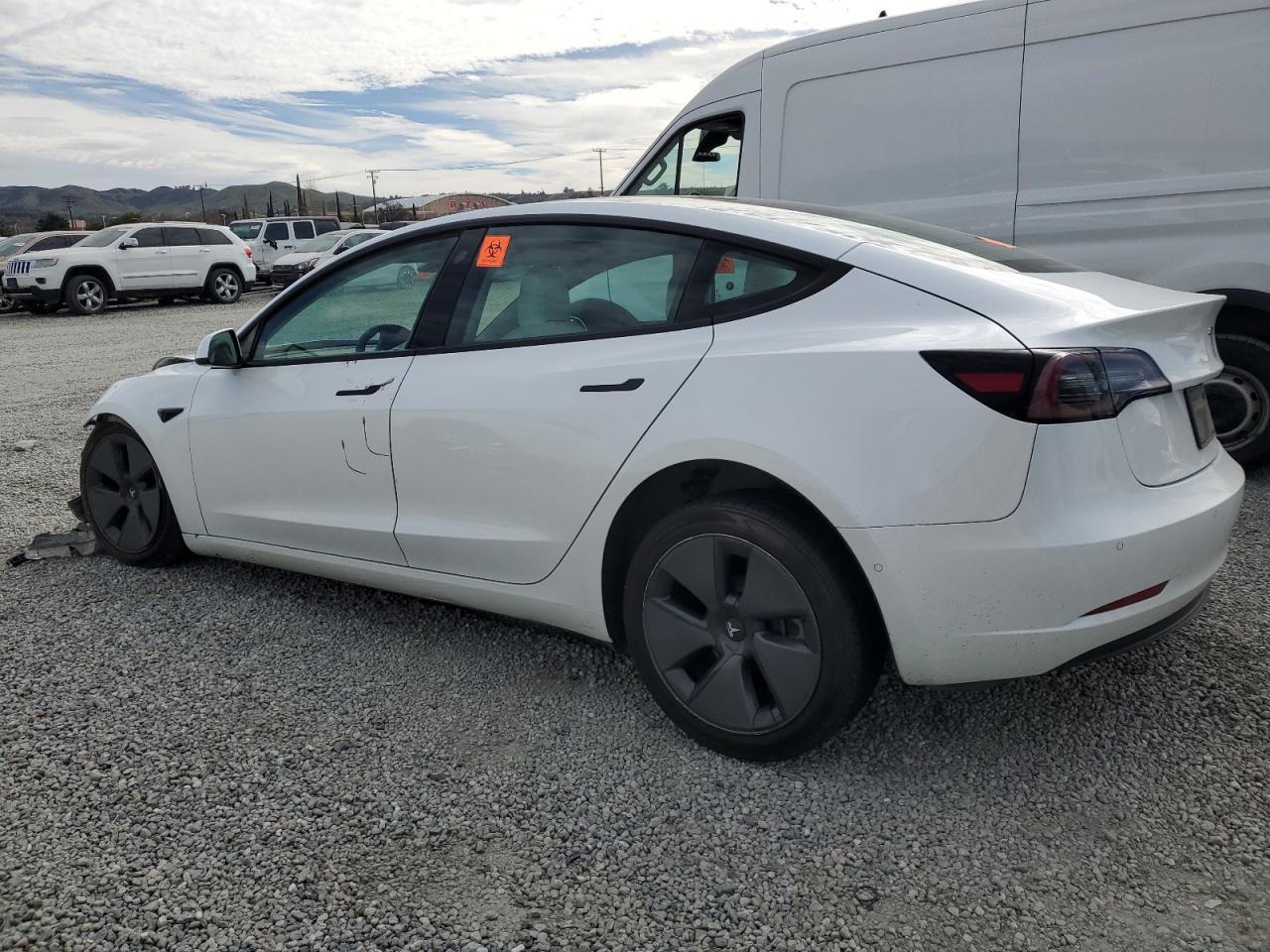 2021 TESLA MODEL 3 - Image 2