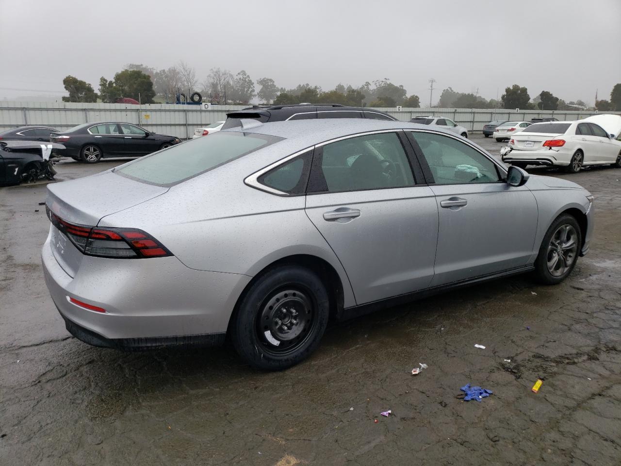 2024 HONDA ACCORD EX - Фото 3