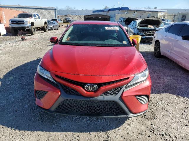 2020 Toyota Camry Se - Фото 5