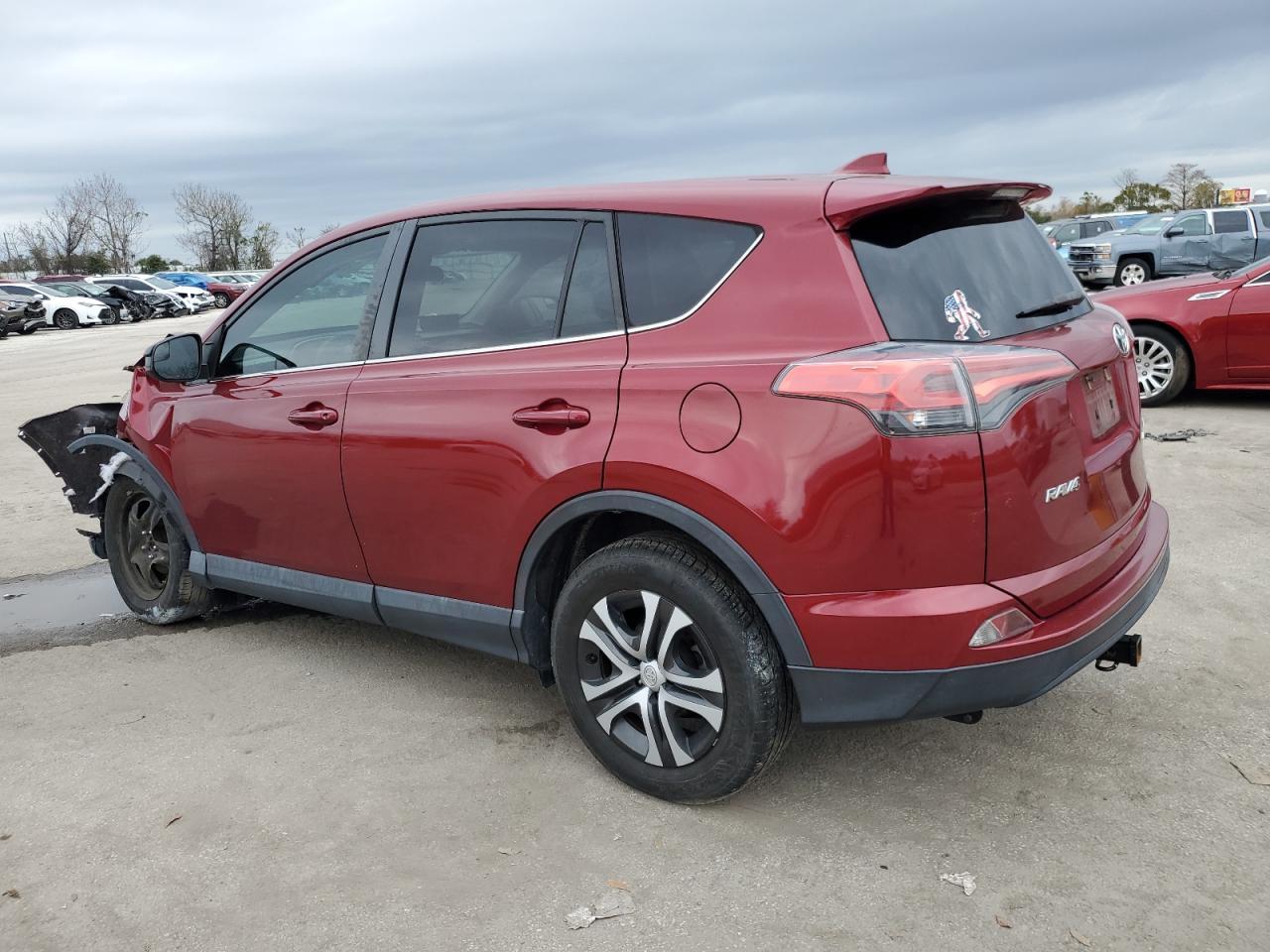 2018 TOYOTA RAV4 LE - Image 2