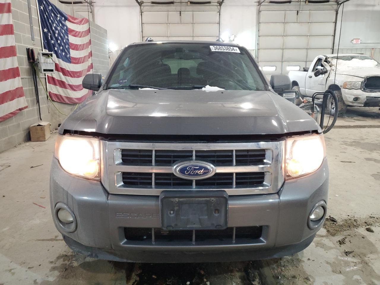 2012 FORD ESCAPE XLT - Image 5