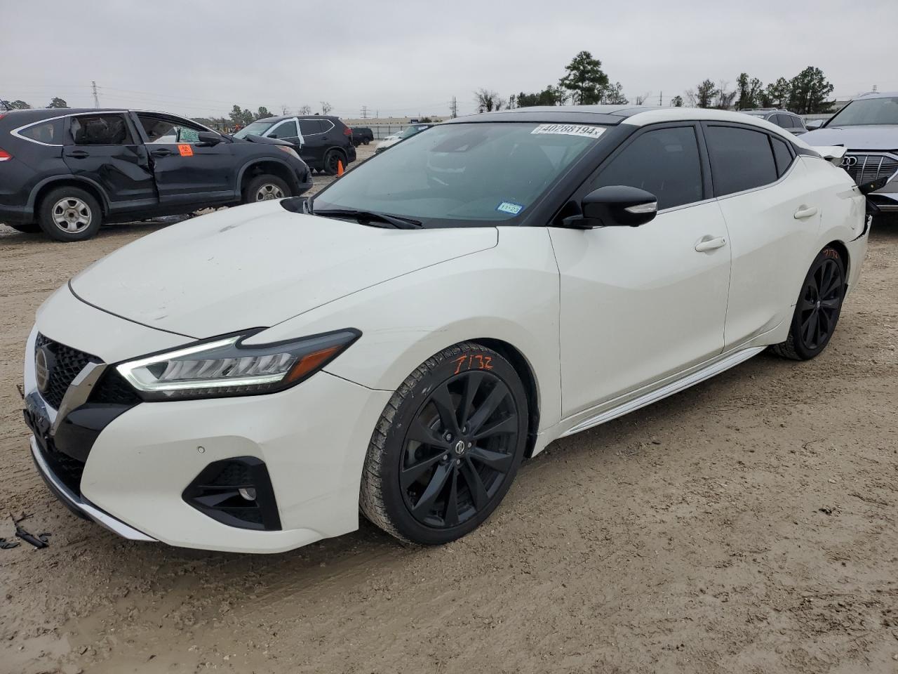 2019 NISSAN MAXIMA S