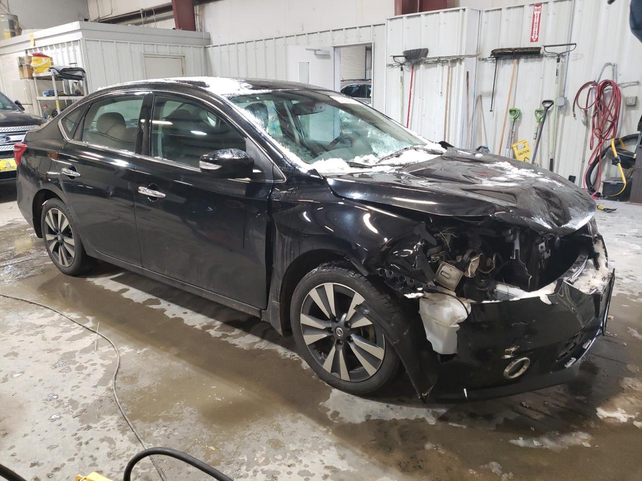 2017 NISSAN SENTRA S - Фото 4