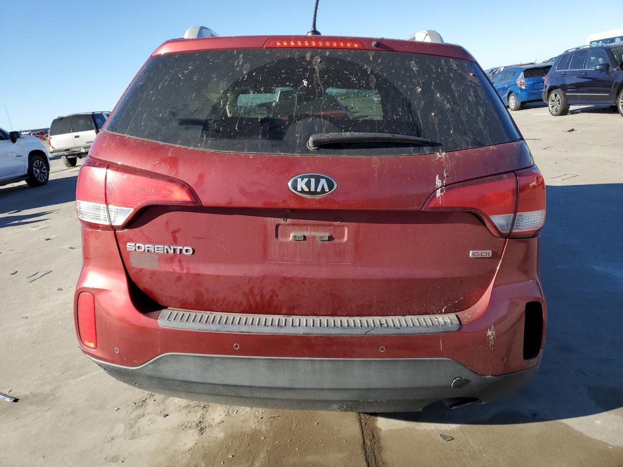 2015 KIA SORENTO LX - Фото 6