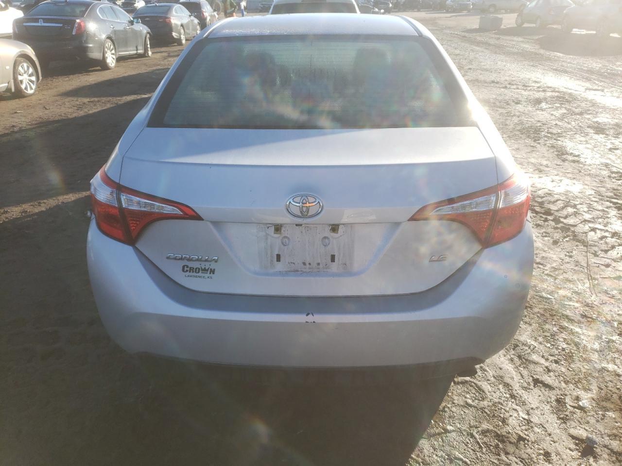 2015 TOYOTA COROLLA L - Image 6