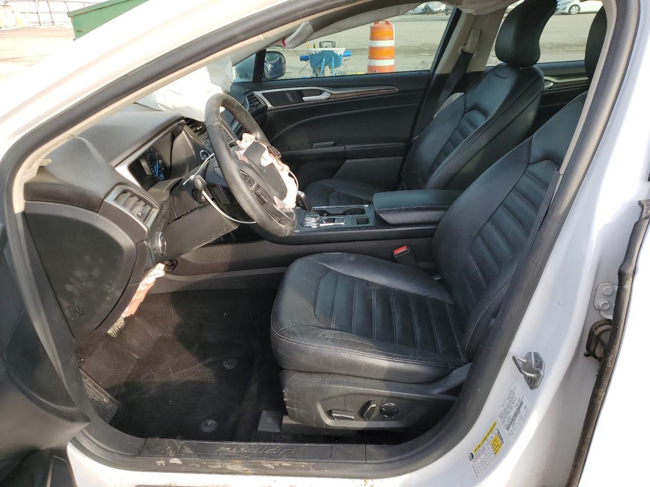 2017 FORD FUSION SE - Image 7