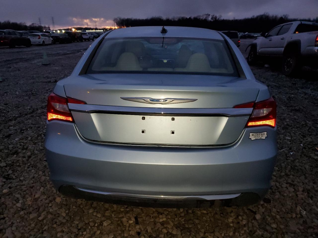 2013 CHRYSLER 200 LX - Image 6