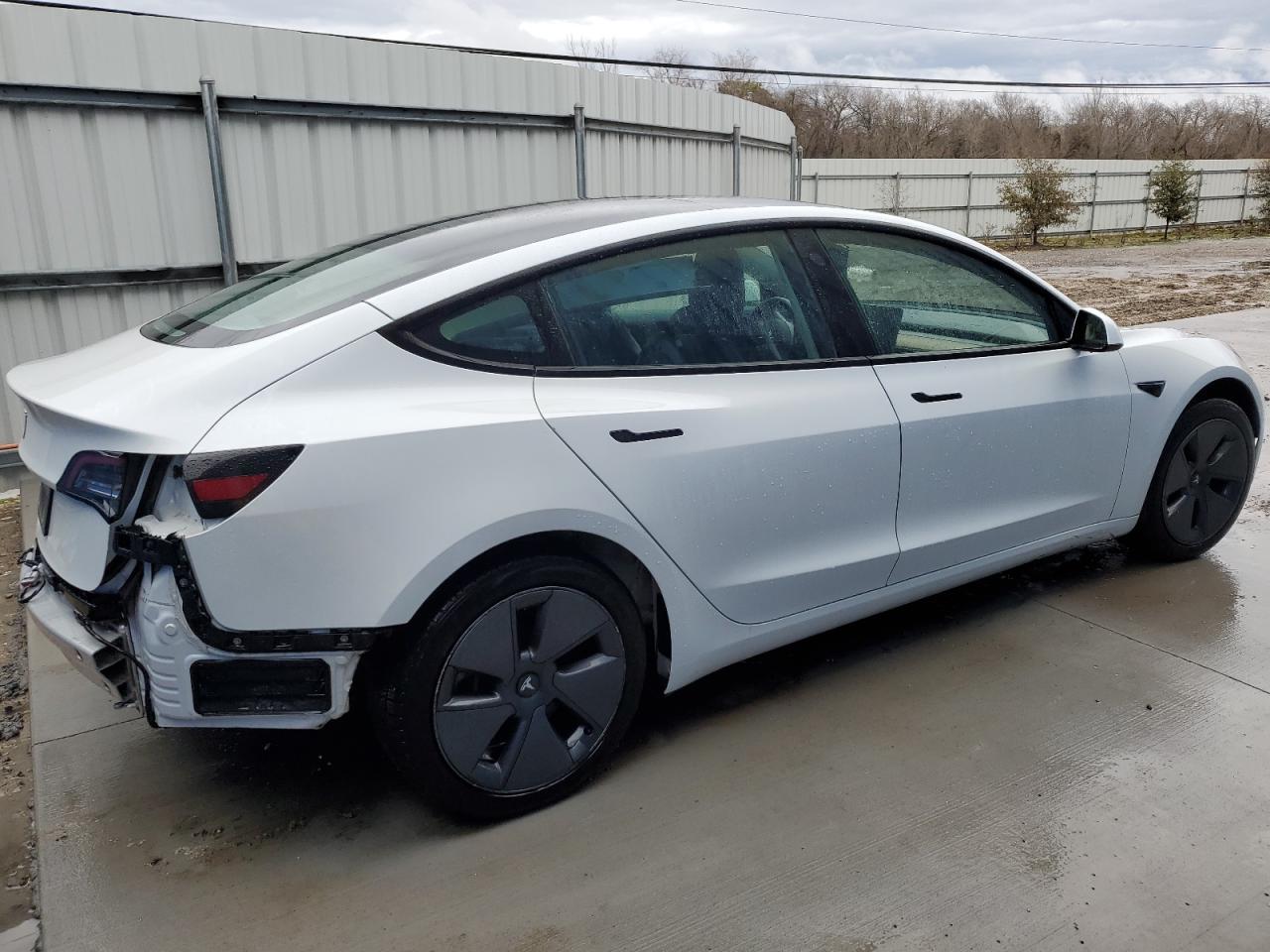 2022 TESLA MODEL 3 - Image 3