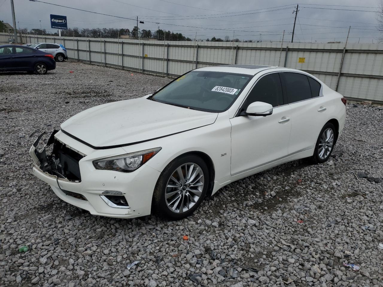 2018 INFINITI Q50 LUXE
