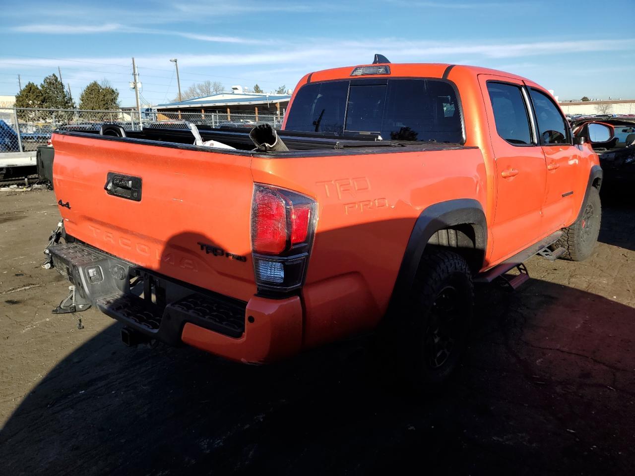 2023 TOYOTA TACOMA DOU - Фото 3