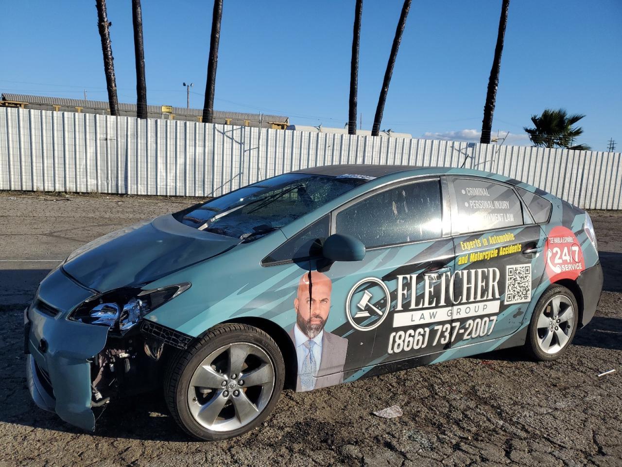 2013 TOYOTA PRIUS car image