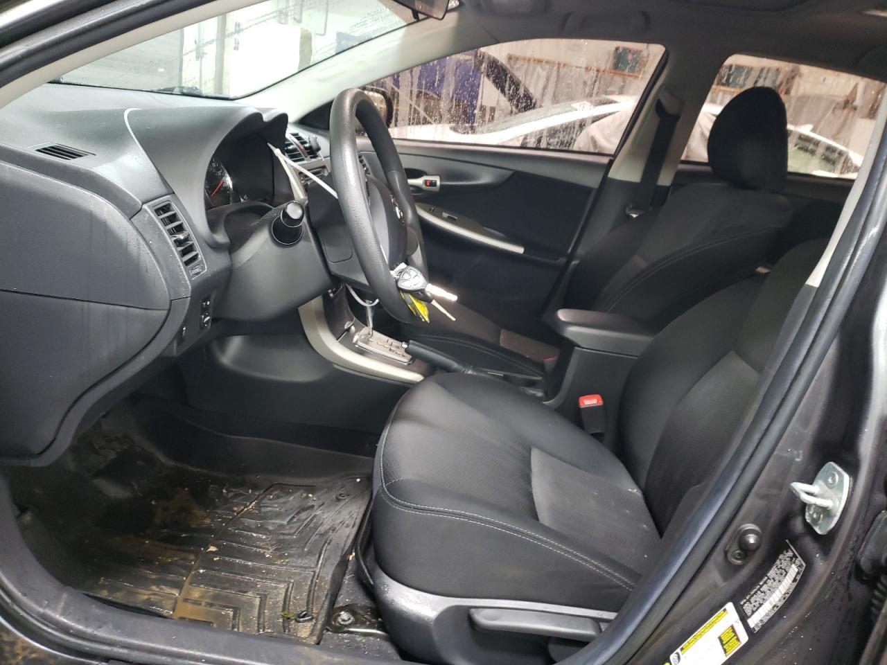 2013 TOYOTA COROLLA BA - Фото 7