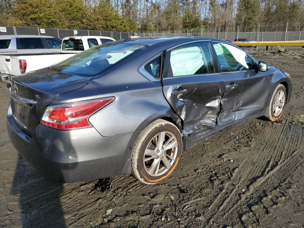 2015 NISSAN ALTIMA 2.5 - Фото 3