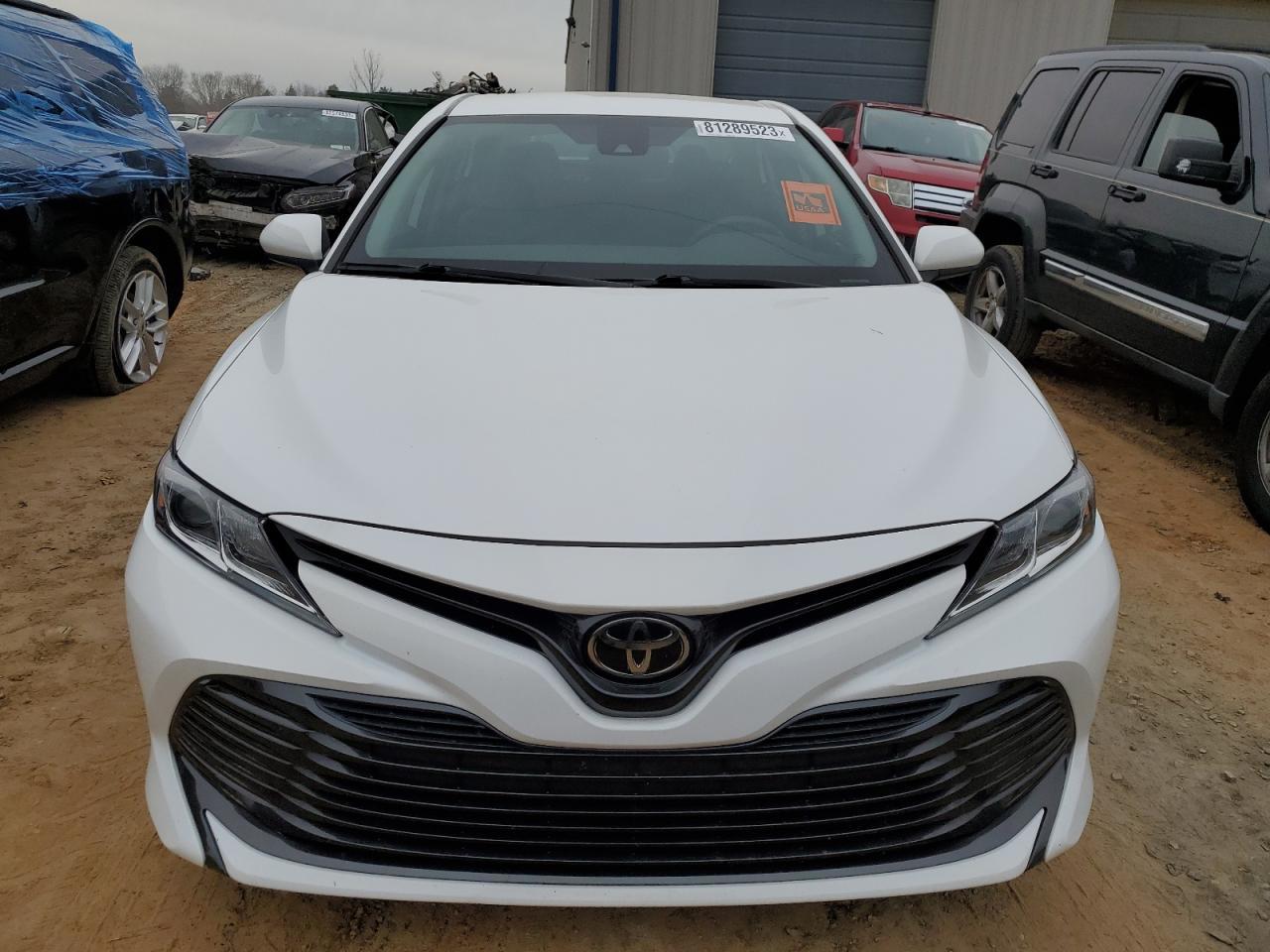 2020 TOYOTA CAMRY LE - Фото 5