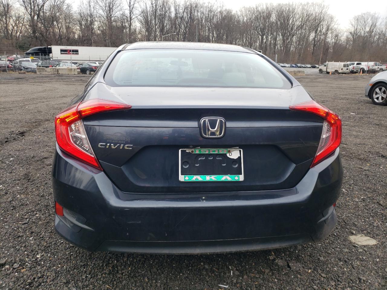 2016 HONDA CIVIC LX - Image 6