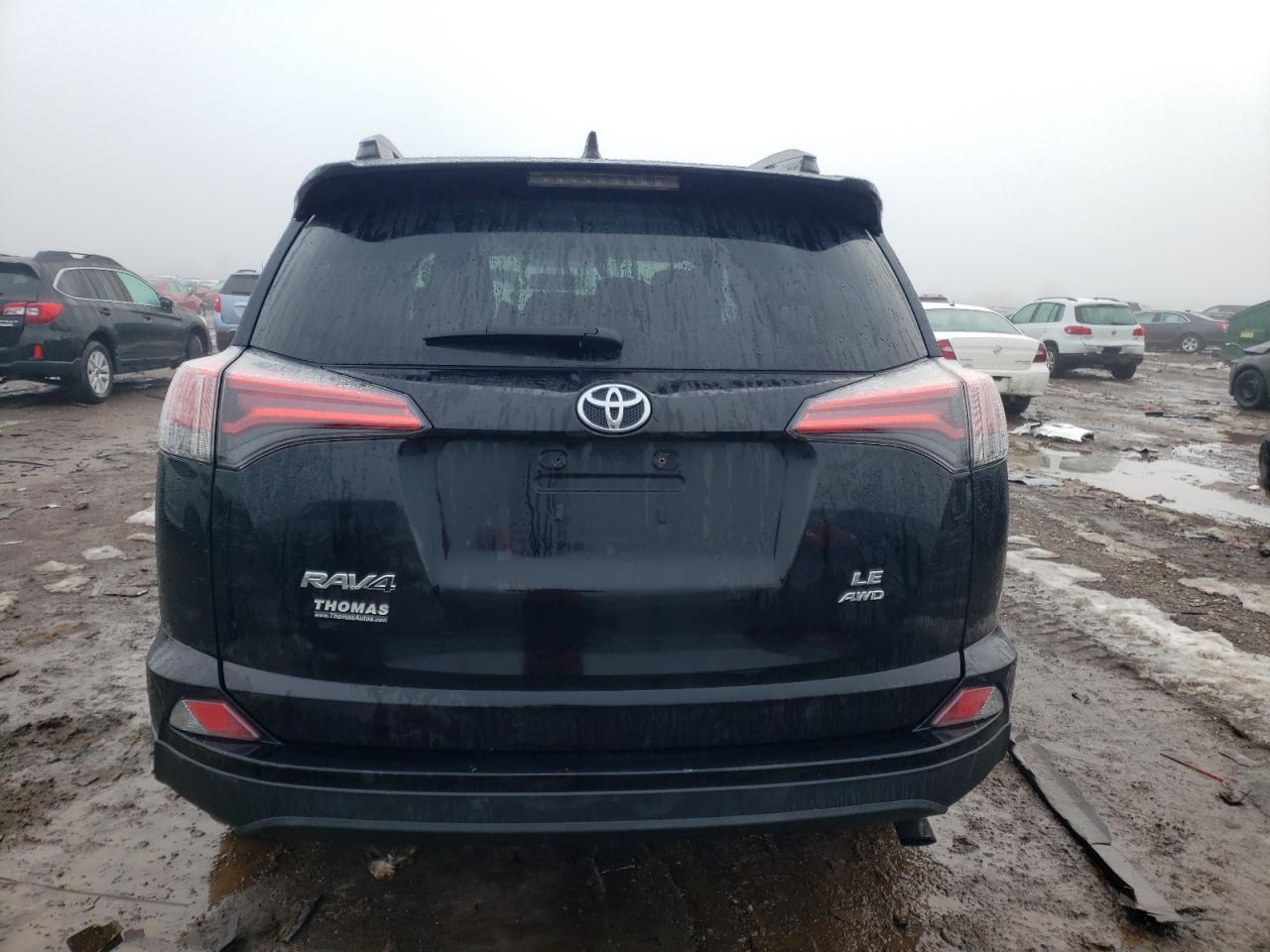 2016 TOYOTA RAV4 LE - Фото 6