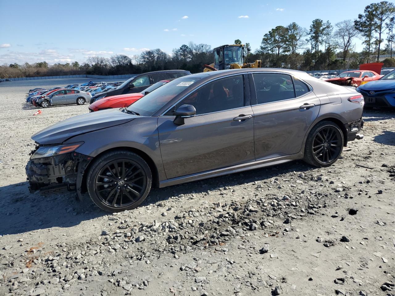 2022 TOYOTA CAMRY XSE