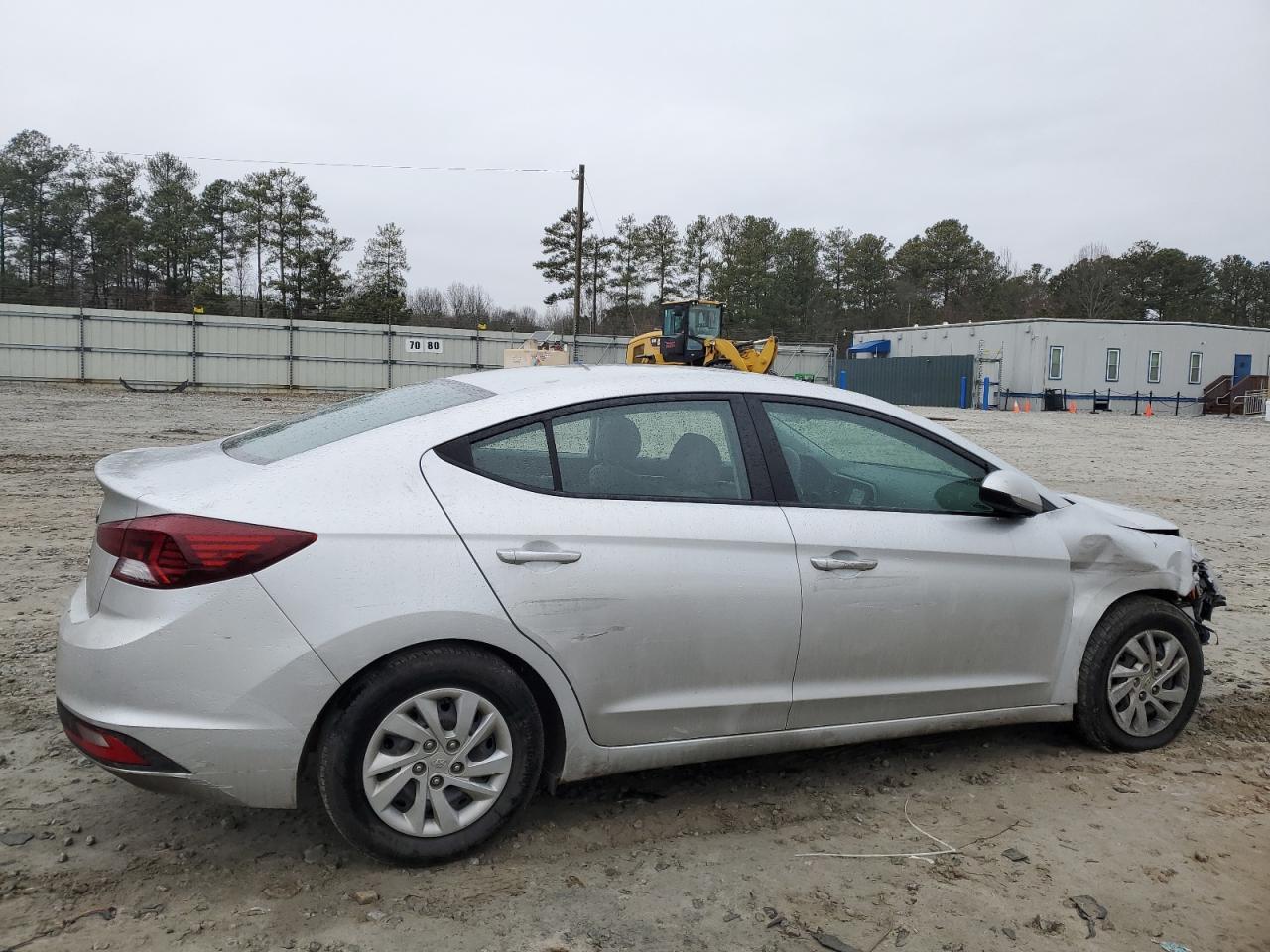 2019 HYUNDAI ELANTRA SE - Фото 3