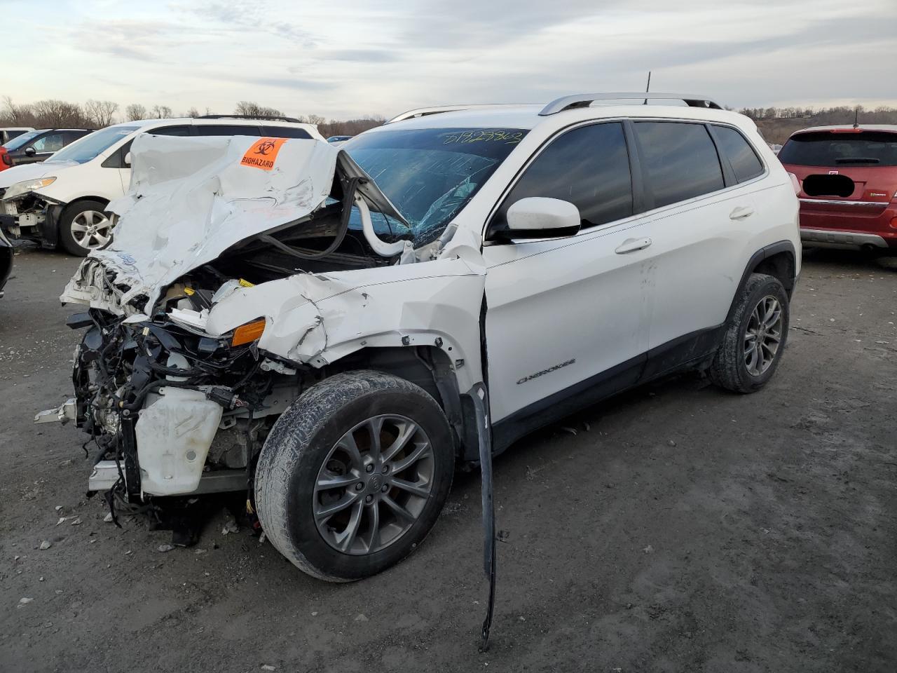 2019 JEEP CHEROKEE L car image