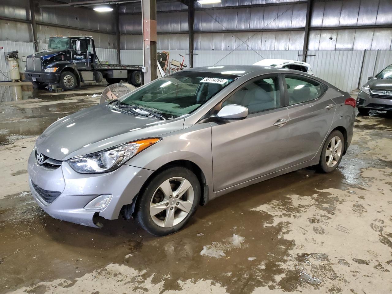 2013 HYUNDAI ELANTRA GL