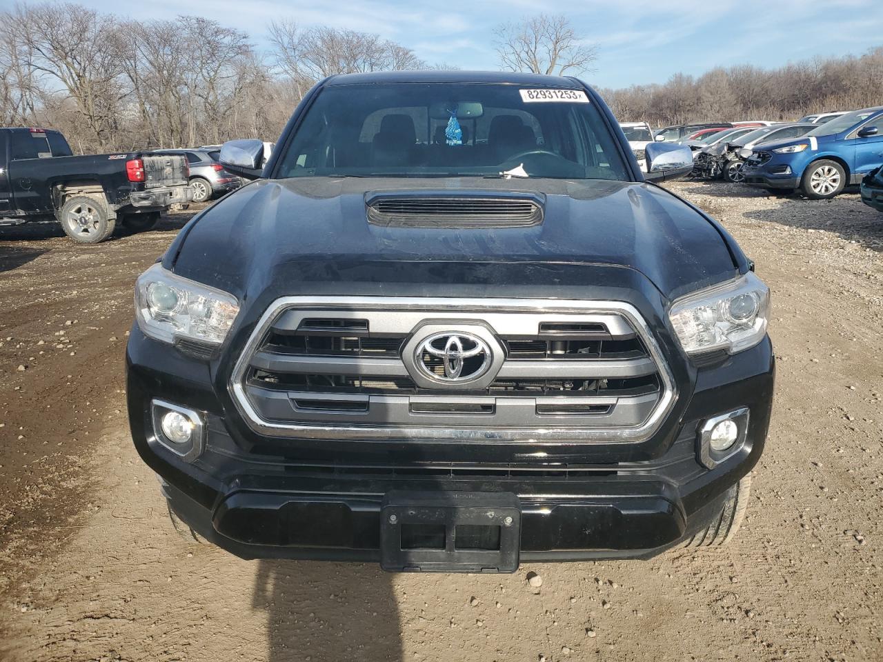 2017 TOYOTA TACOMA DOU - Фото 5