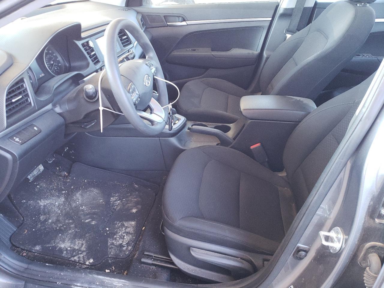 2019 HYUNDAI ELANTRA SE - Фото 7