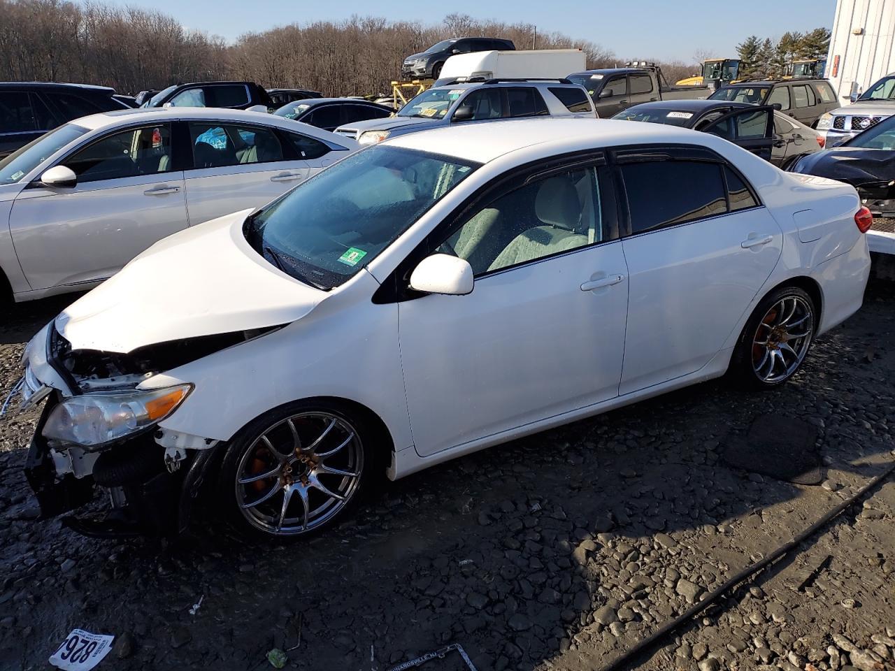 2013 TOYOTA COROLLA BA