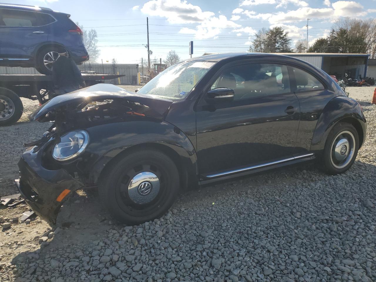 2012 VOLKSWAGEN BEETLE