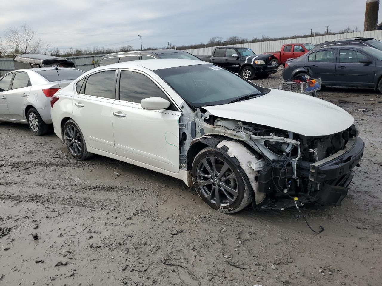 2018 NISSAN ALTIMA 2.5 - Фото 4