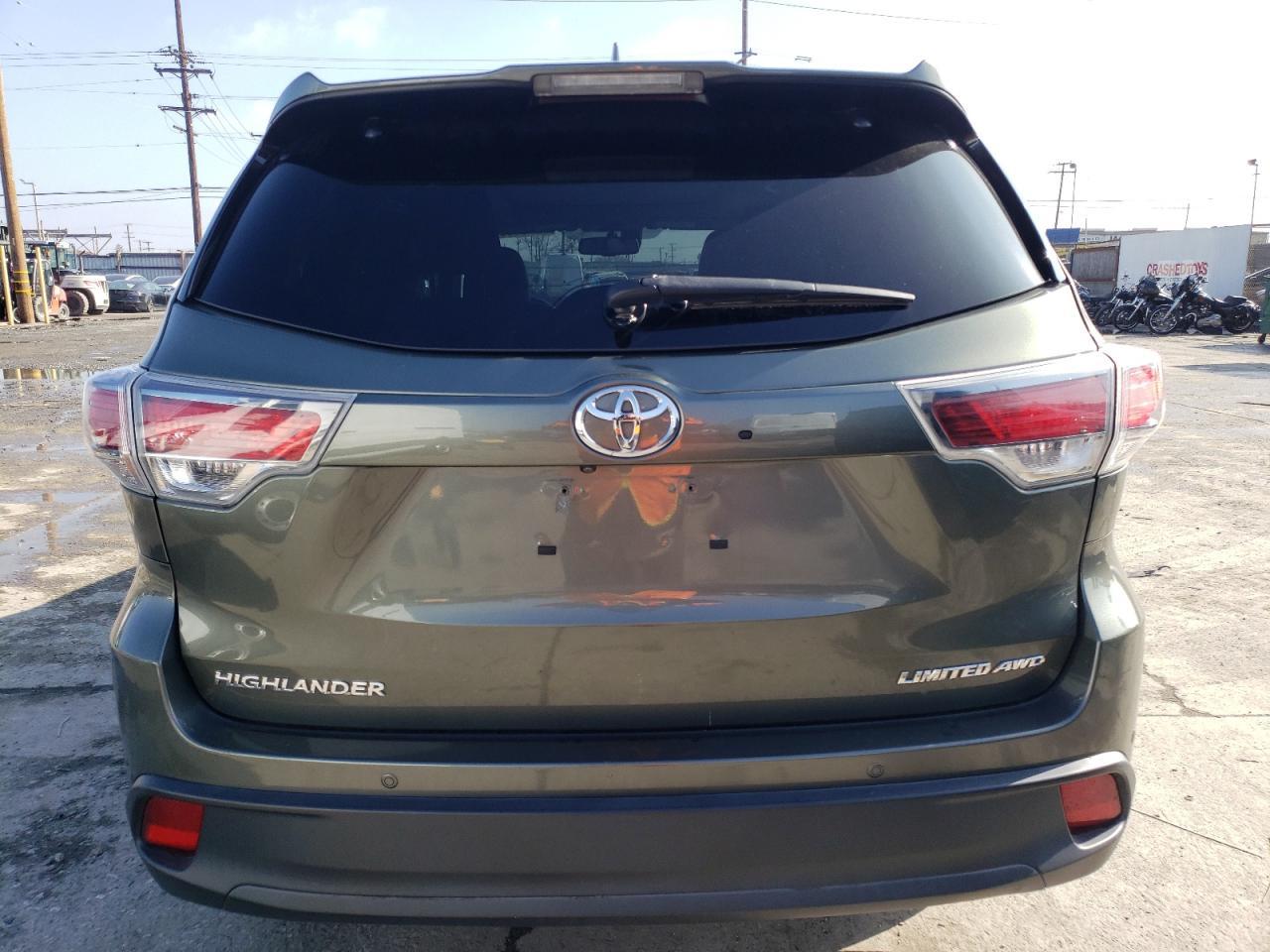 2015 TOYOTA HIGHLANDER - Image 6