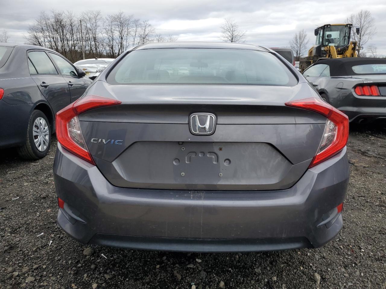 2016 HONDA CIVIC LX - Image 6