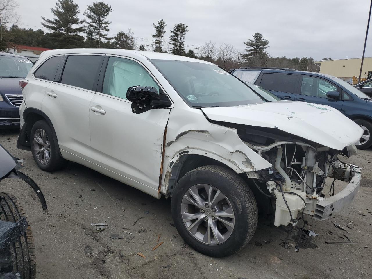 2015 TOYOTA HIGHLANDER - Фото 4