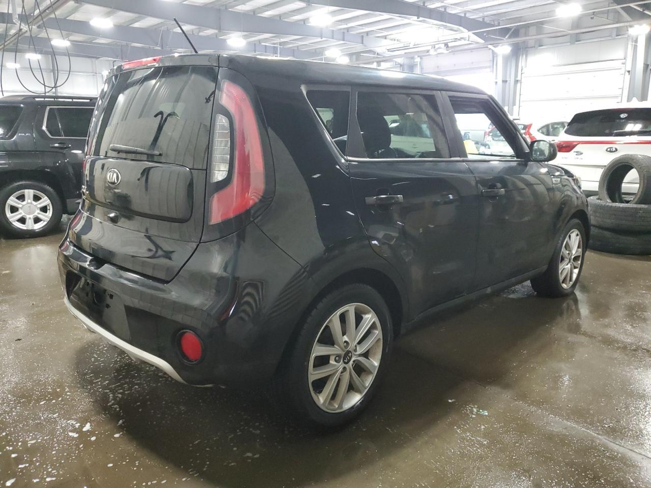 2017 KIA SOUL + - Фото 3