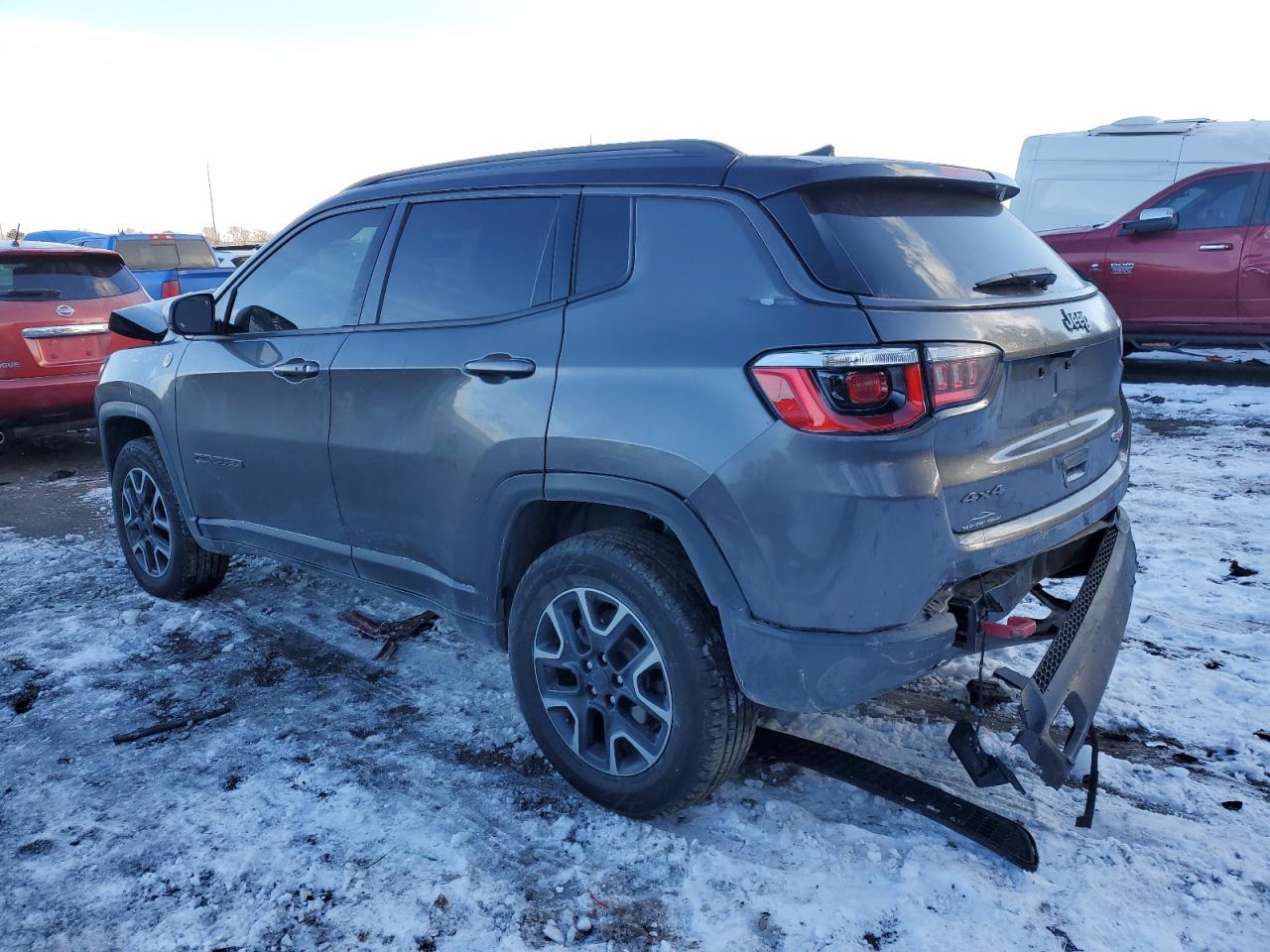 2019 JEEP COMPASS TR - Фото 2