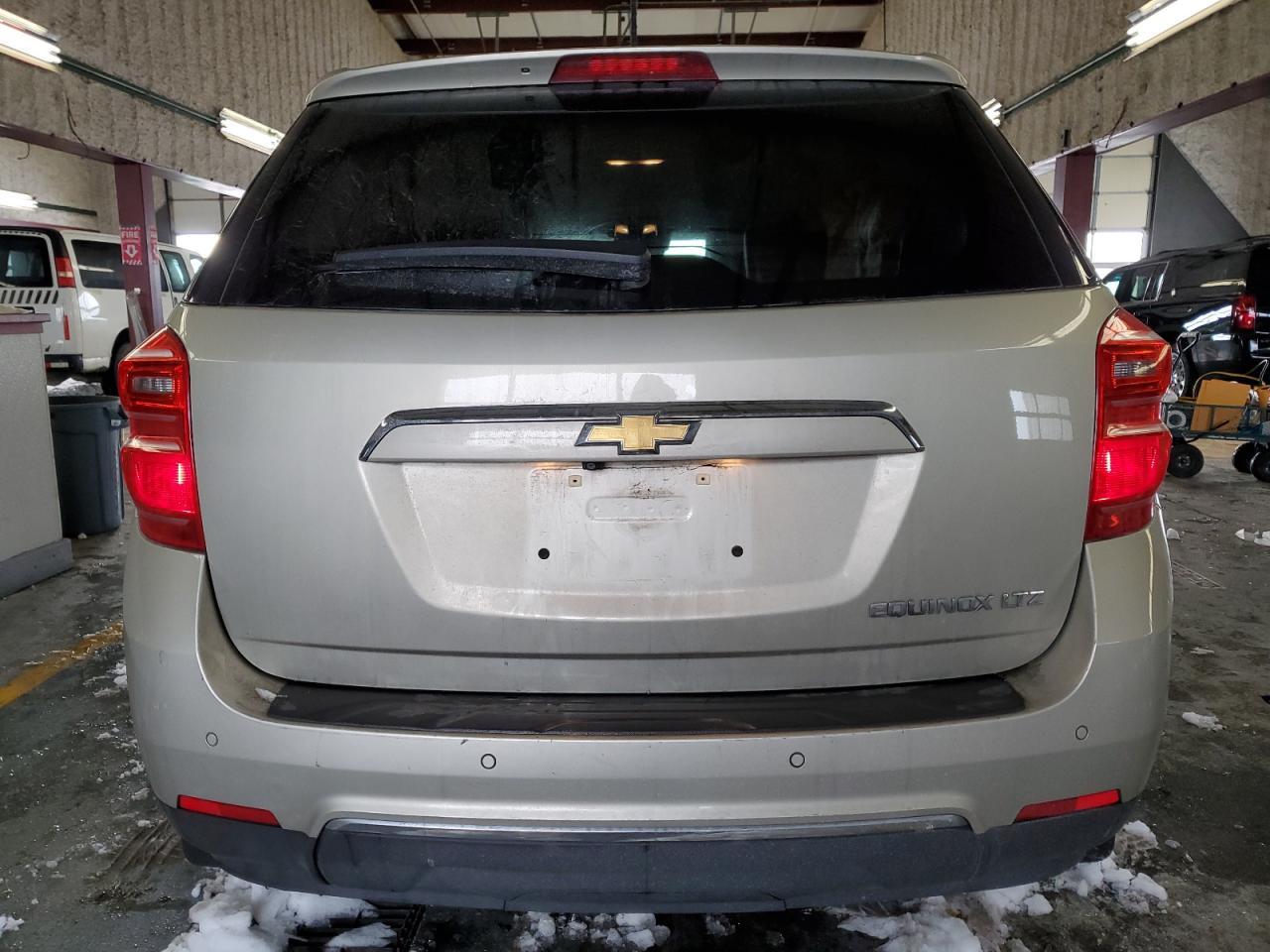 2016 CHEVROLET EQUINOX LT - Image 6