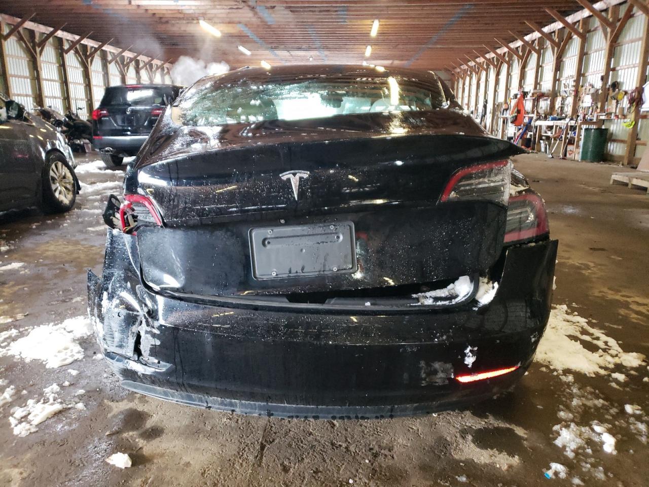 2019 TESLA MODEL 3 - Image 6