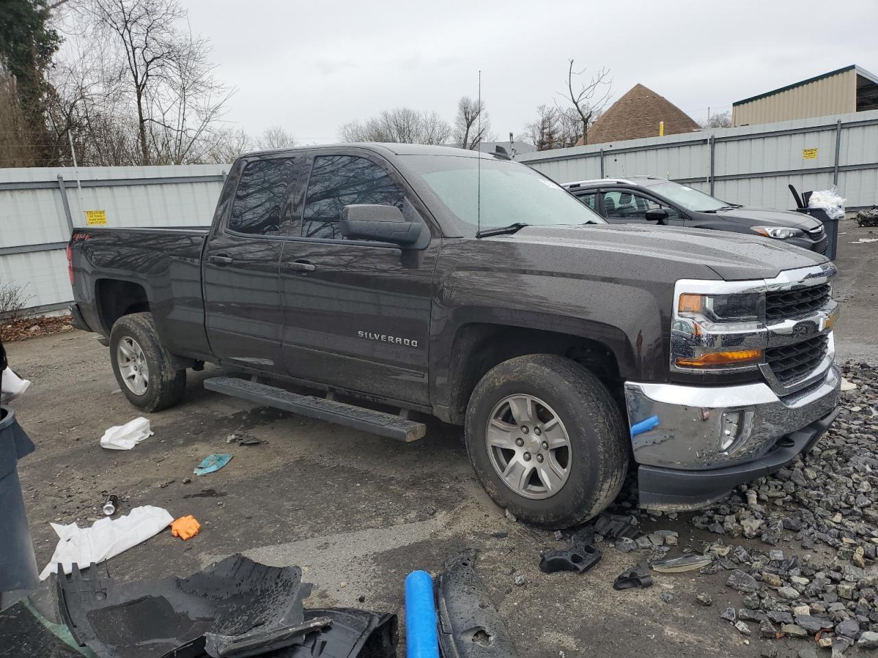 2018 CHEVROLET SILVERADO - Image 4