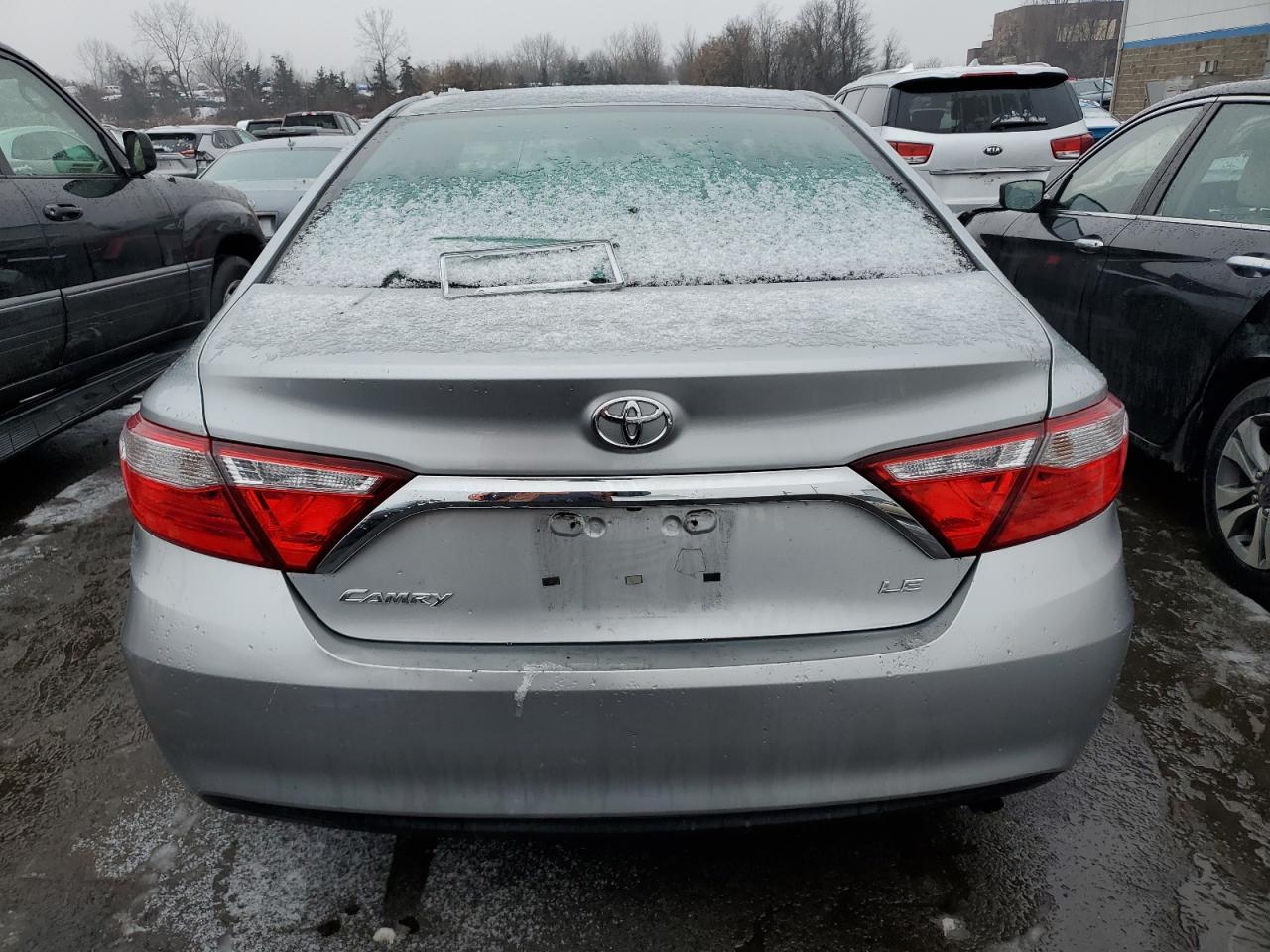 2016 TOYOTA CAMRY LE - Image 6