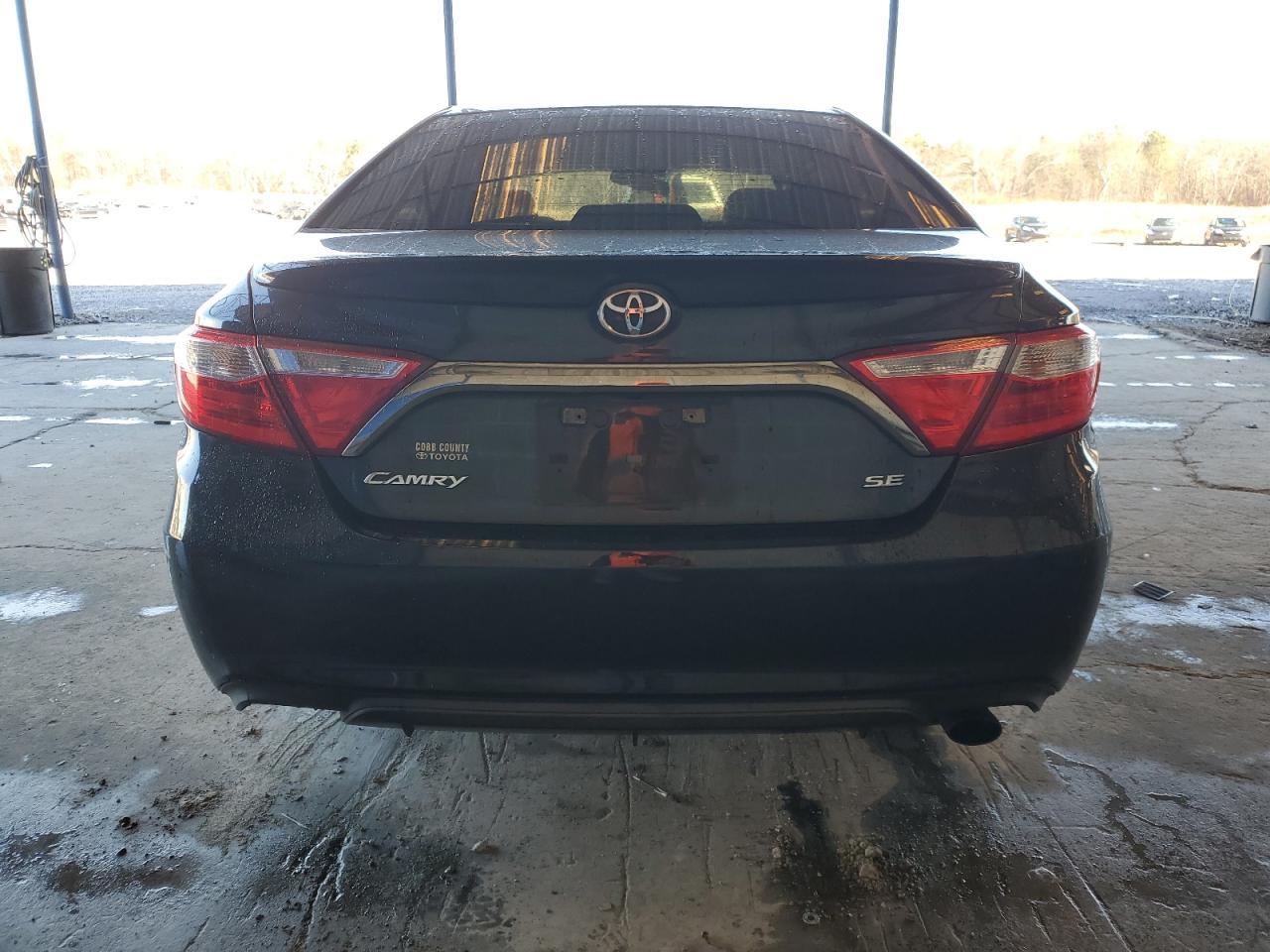 2016 TOYOTA CAMRY LE - Фото 6